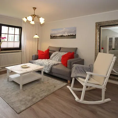 Bei Ziegers Eg * Wustrow (Fischland)